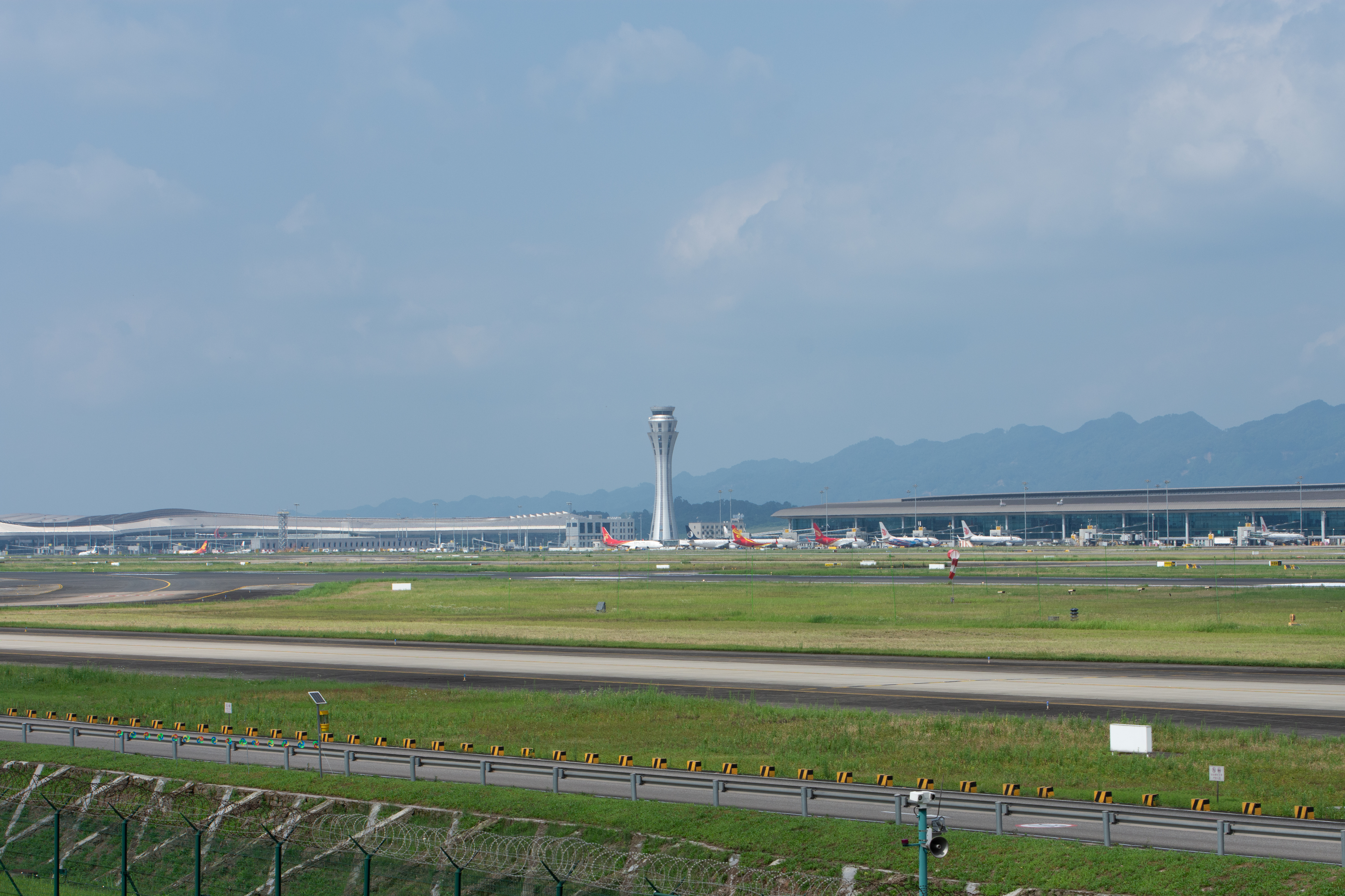 小组背景