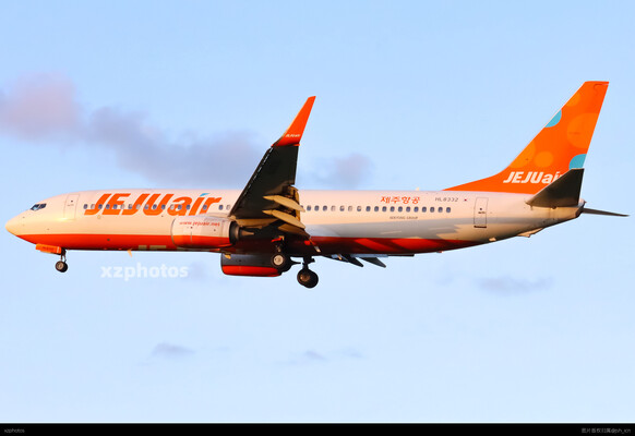 737