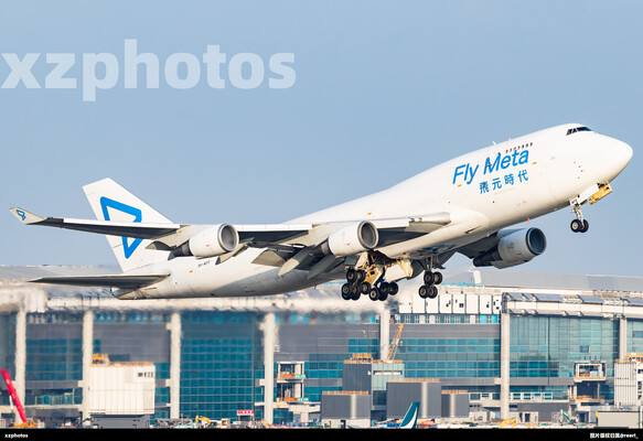 清晨的747 V