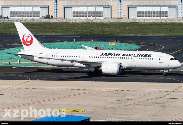 ja823j