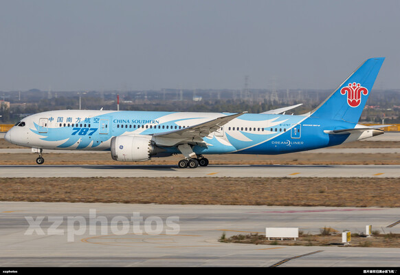 南航787-8