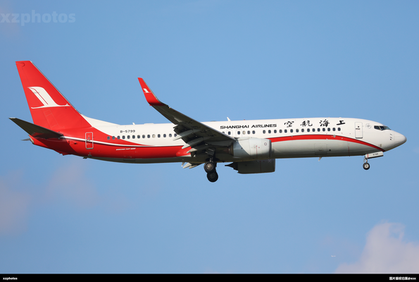 上海航空737-800