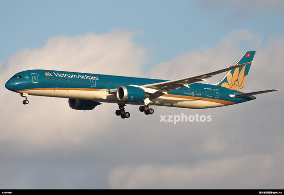 VN-A878