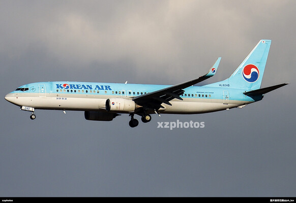 737