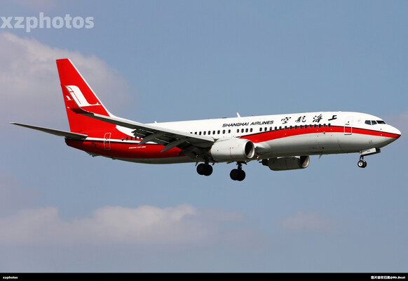 737
