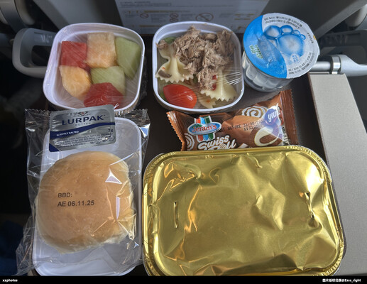 MU502飞机餐