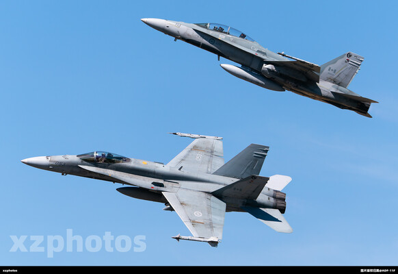 CF-188编队！