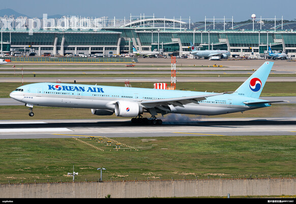 HL8218