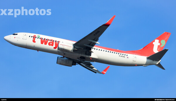 HL8086