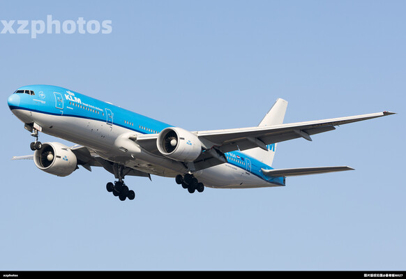 荷兰航空772