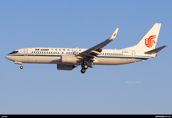 B-1527雪地光