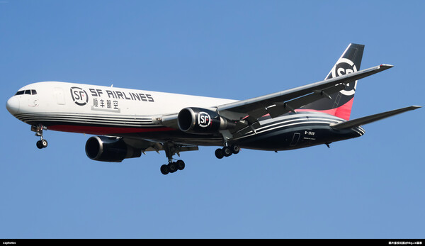 B-1589