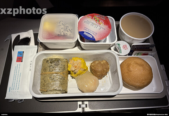 CX844 香港--纽约肯尼迪餐食