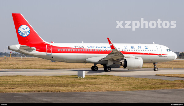 川航A320