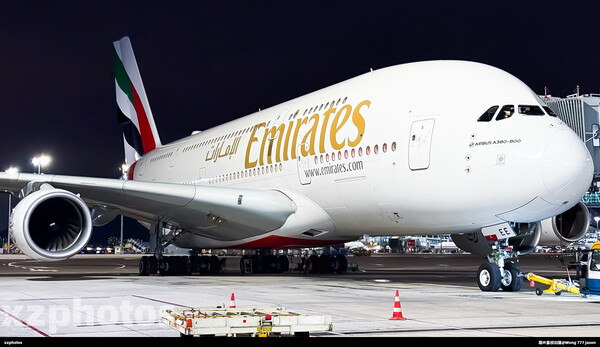 A6-EEE