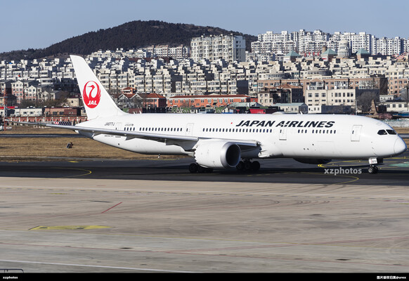 JA877J