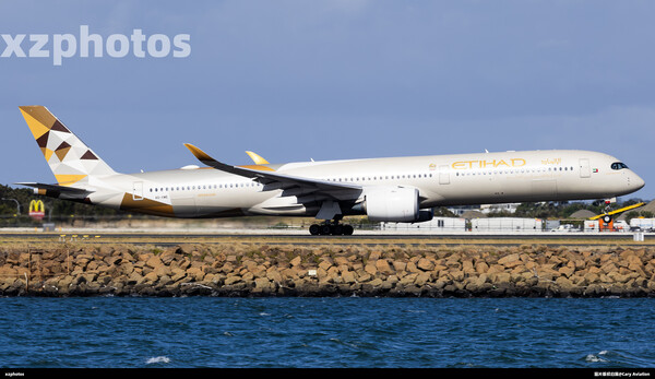A6-XWE