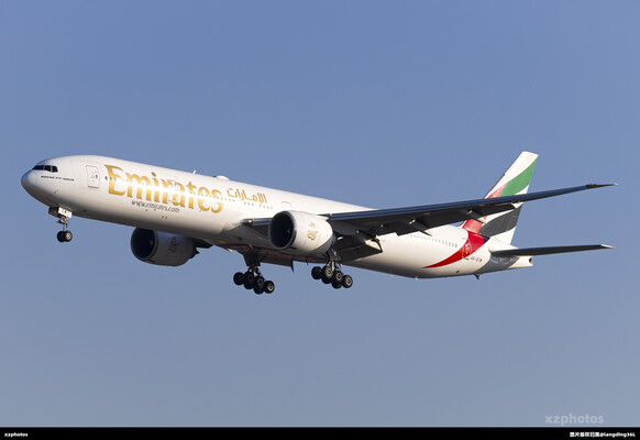 A6-ECW