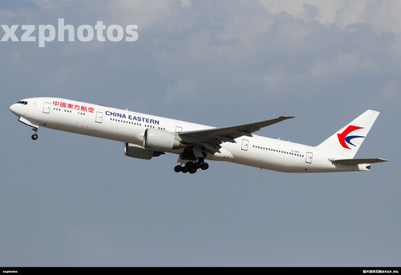 B-7883