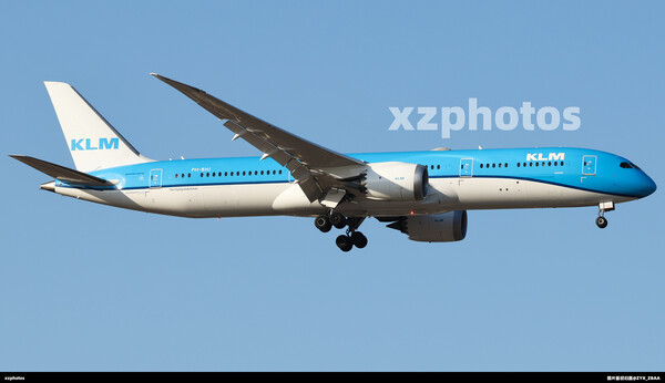 PH-BHI