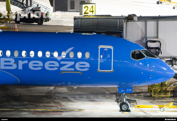 N239BZ