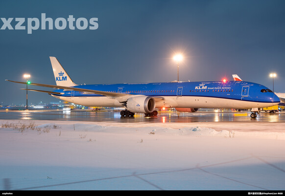 PH-BKI