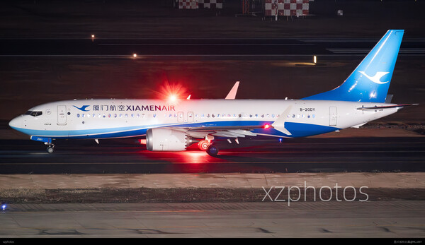 厦航738