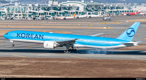 大韩航空777新涂装