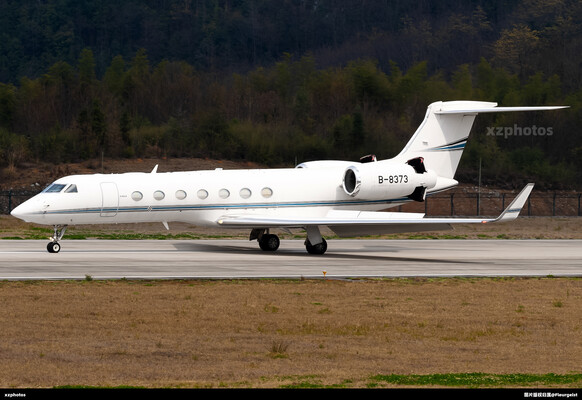 B-8373