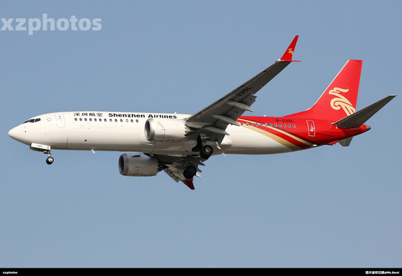 全新737