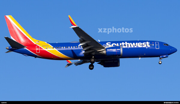 N8806Q