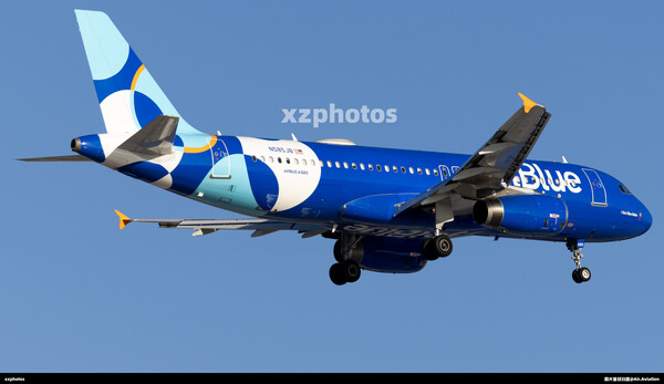 N585JB
