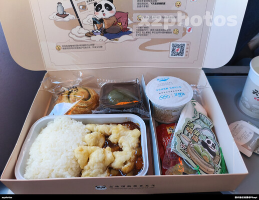 CA1557北京首都-上海虹桥经济舱清明特供餐食