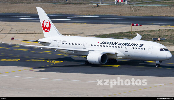 JA842J