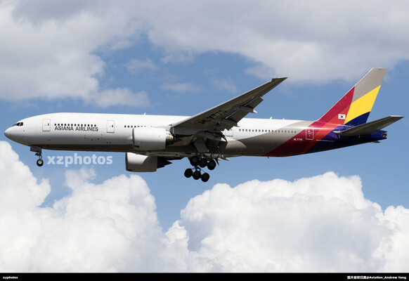 HL7775
