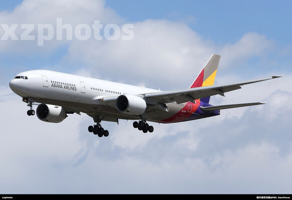 HL7775