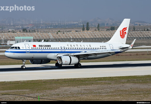 B-8743