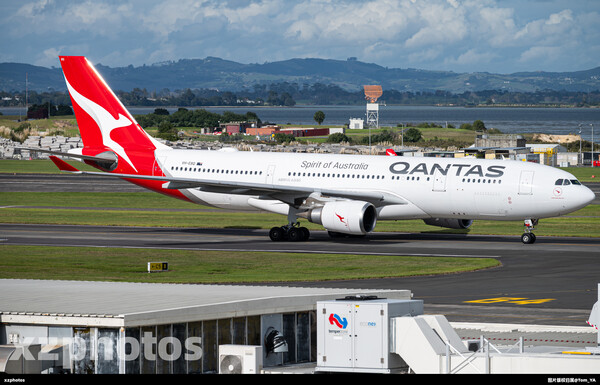 VH-EBQ