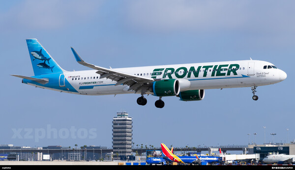 N614FR
