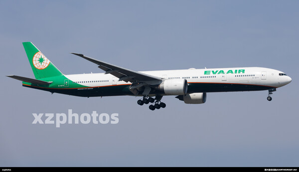 B-16711