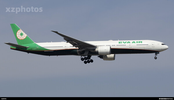 B-16711
