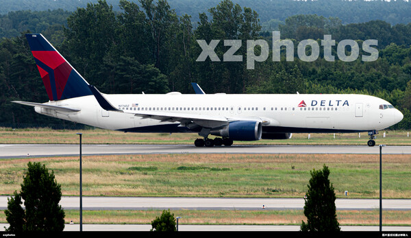 N176DZ