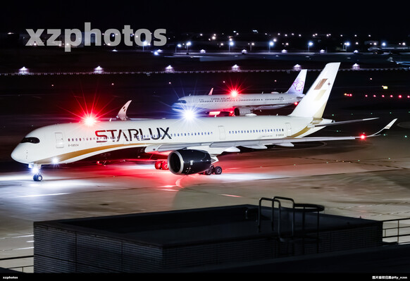 Starlux A350-900
