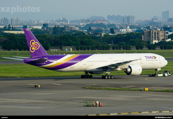 Thai Airways HS-TKV