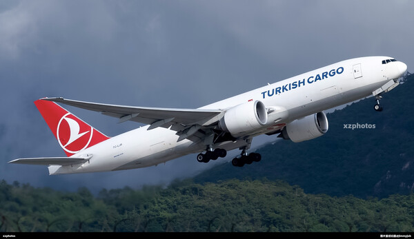 TC-LJR