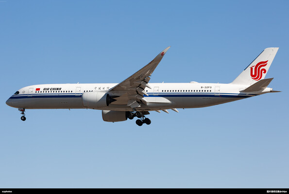 B-32F0
