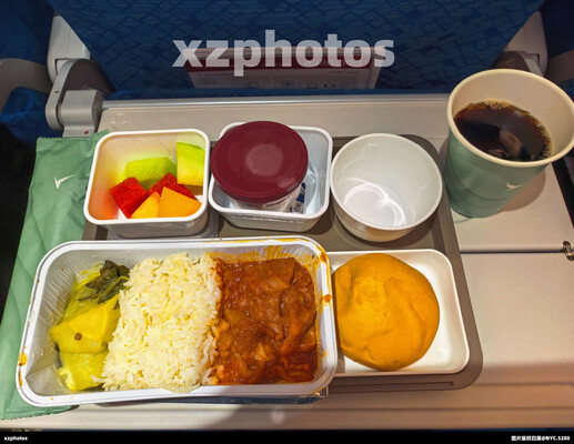 CX360香港-上海经济舱餐食