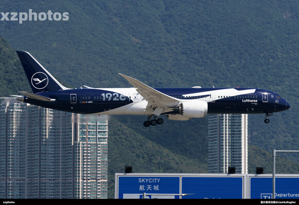 Lufthansa Centennial Anniversary Livery Approaching HKG