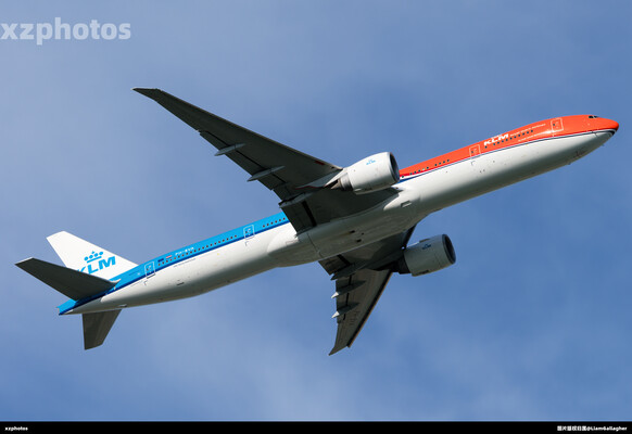 KLM Orange Pride Livery B77W taking off from Singapore