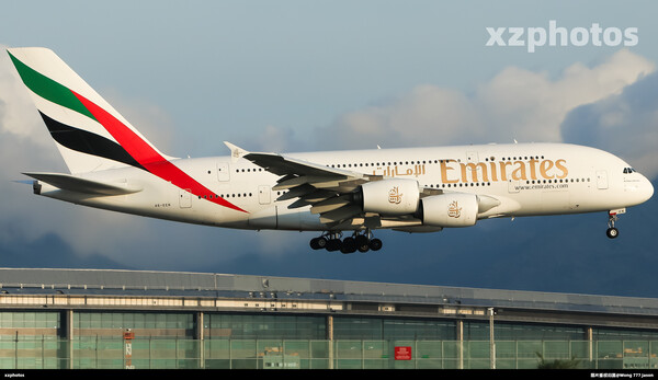 A6-EEN